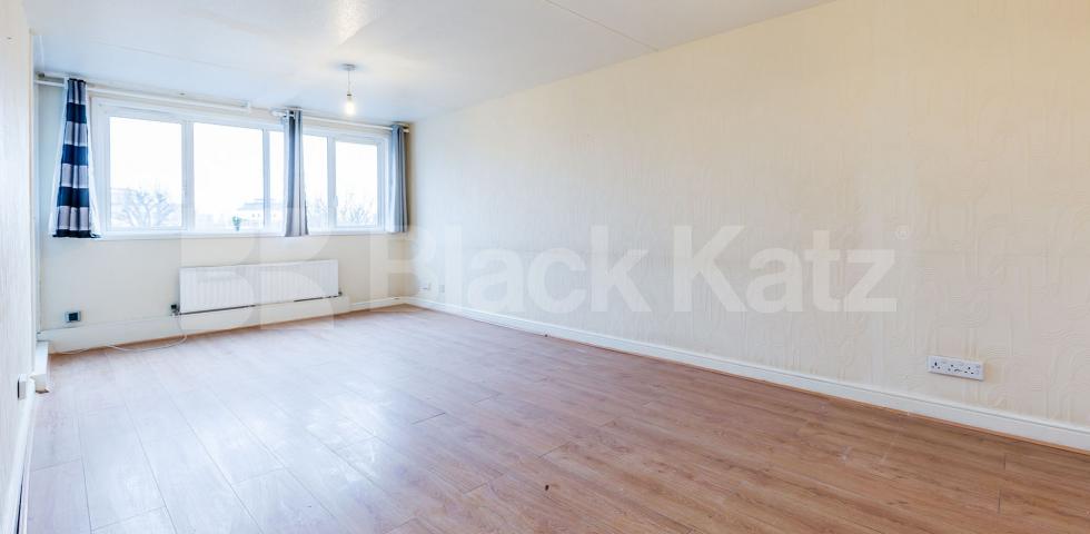 			NEW INSTRUCTION!, 3 Bedroom, 1 bath, 1 reception Flat			 Mallory Street , MARYLEBONE / LISSON GROVE